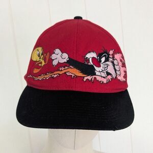 1995 Looney Tunes Sylvester and Tweety Snapback Hat - Red, Black
